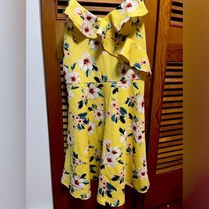 Yellow sun dress; juniors large